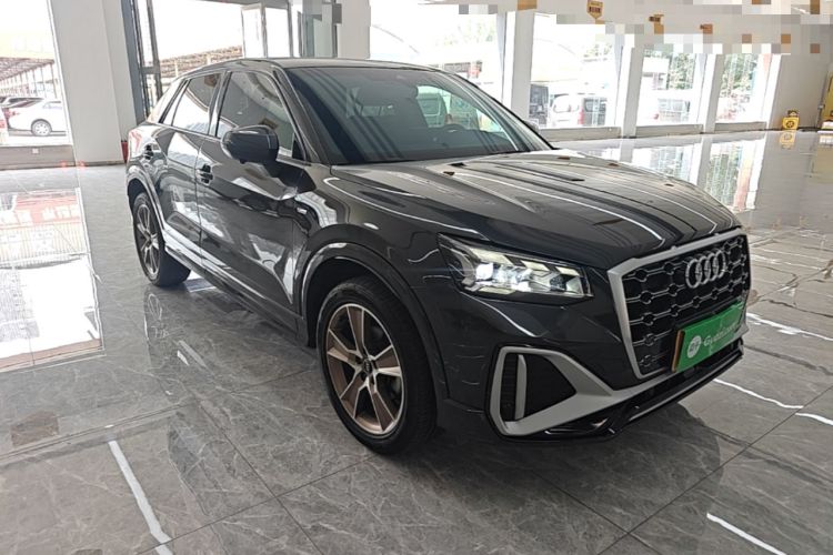Used Audi Q2L 2022 35 TFSI Fashion Dynamic Model Front Right 45 Deg