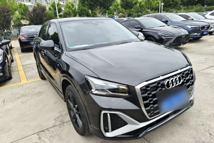Used Audi Q2L 2022 35 TFSI Progressive Dynamic Edition Front Right 45 Deg