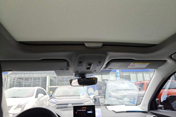 Used Audi Q2L 2022 35 TFSI Progressive Dynamic Edition Headliner