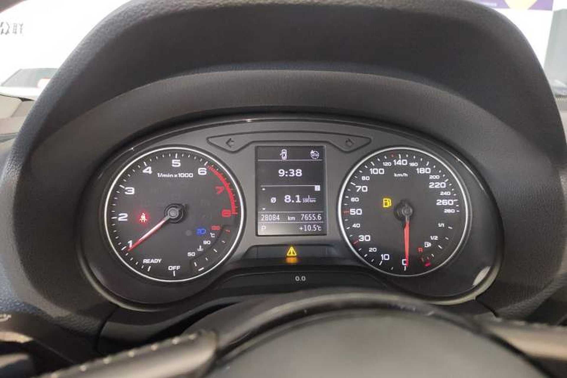 Used Audi Q2L 2022 35 TFSI Fashionable and Elegant Model Instrument Cluster