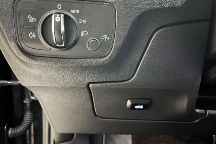 Used Audi Q2L 2022 35 TFSI Progressive Dynamic Edition Interior 10