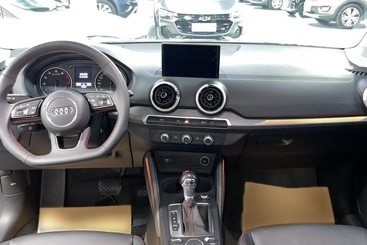 Used Audi Q2L 2022 35 TFSI Progressive Dynamic Edition Interior 3