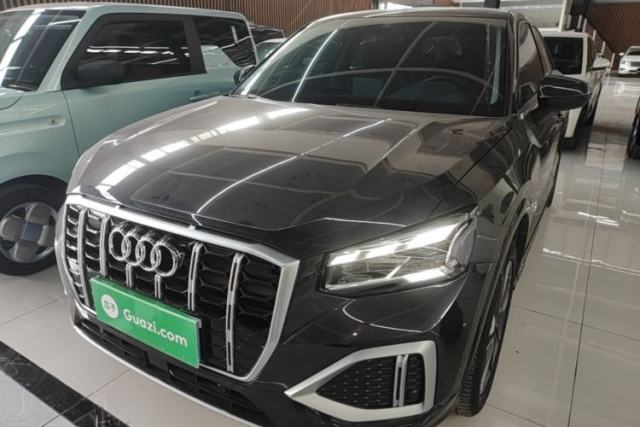 Audi Q2L 2022 35 TFSI Fashionable and Elegant Model с пробегом