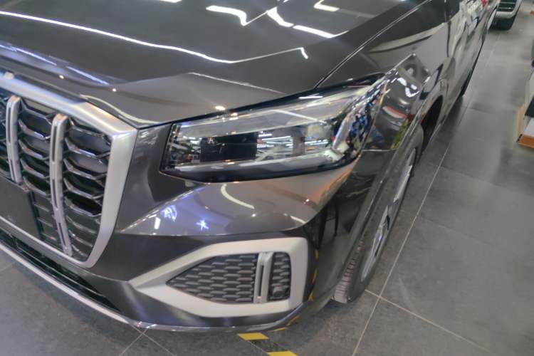 Used Audi Q2L 2022 35 TFSI Fashionable and Elegant Model Left Front Headlight