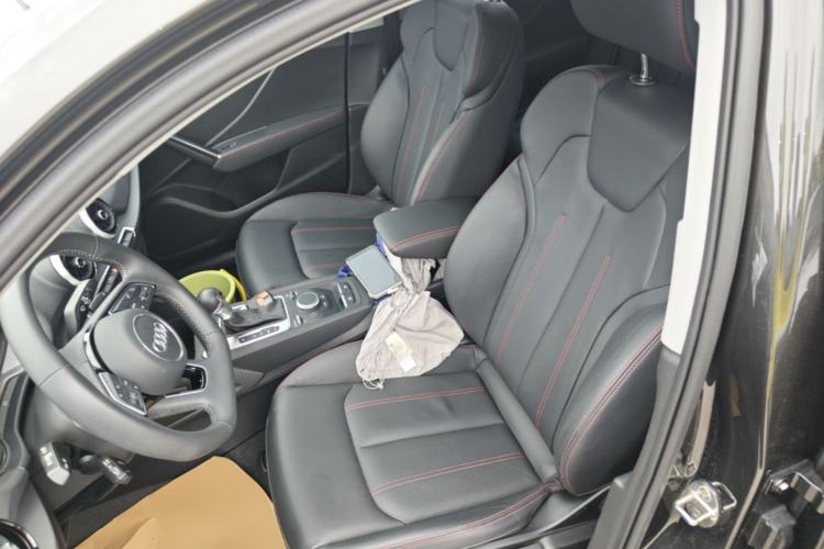 Used Audi Q2L 2022 35 TFSI Progressive Dynamic Edition Left Front Seat