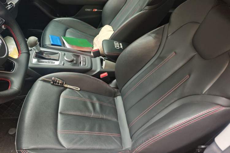 Used Audi Q2L 2022 35 TFSI Progressive Dynamic Edition Left Front Seat