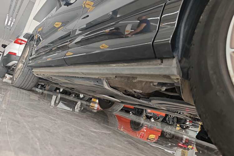 Used Audi Q2L 2022 35 TFSI Fashion Dynamic Model Left Side Sill
