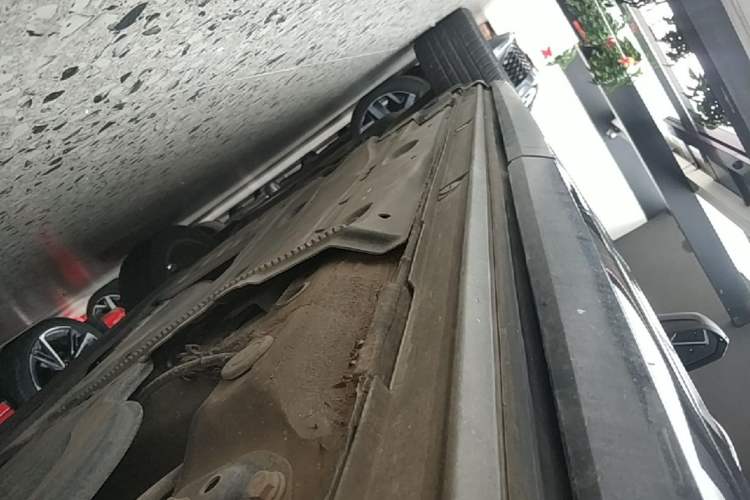 Used Audi Q2L 2022 35 TFSI Fashion Dynamic Model Left Side Sill
