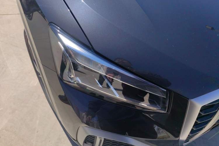 Used Audi Q2L 2022 35 TFSI Fashionable and Elegant Model Right Front Headlight