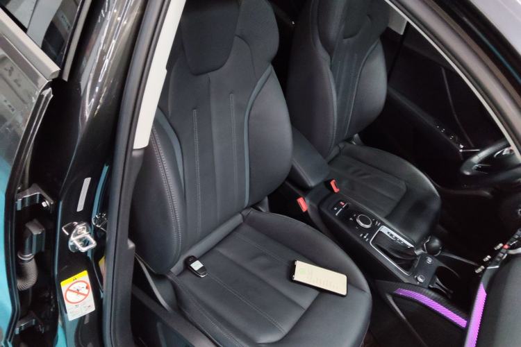 Used Audi Q2L 2022 35 TFSI Fashionable and Elegant Model Right Front Seat
