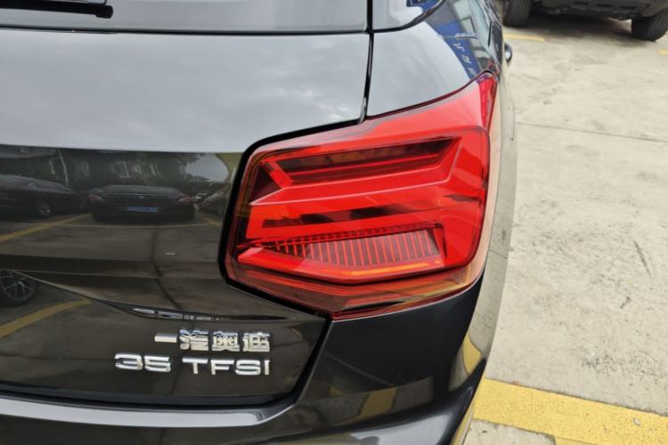 Used Audi Q2L 2022 35 TFSI Progressive Dynamic Edition Right Rear Taillight