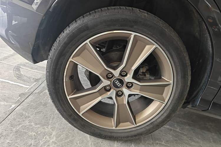 Used Audi Q2L 2022 35 TFSI Fashion Dynamic Model Right Rear Wheel Hub