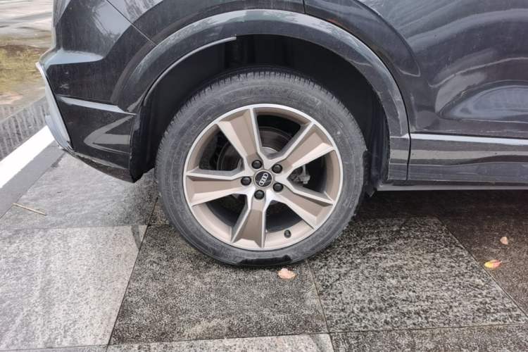 Used Audi Q2L 2022 35 TFSI Fashion Dynamic Model Right Rear Wheel Hub