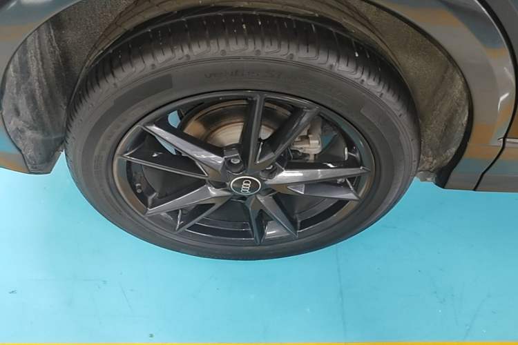 Used Audi Q2L 2022 35 TFSI Progressive Dynamic Edition Right Rear Wheel Hub