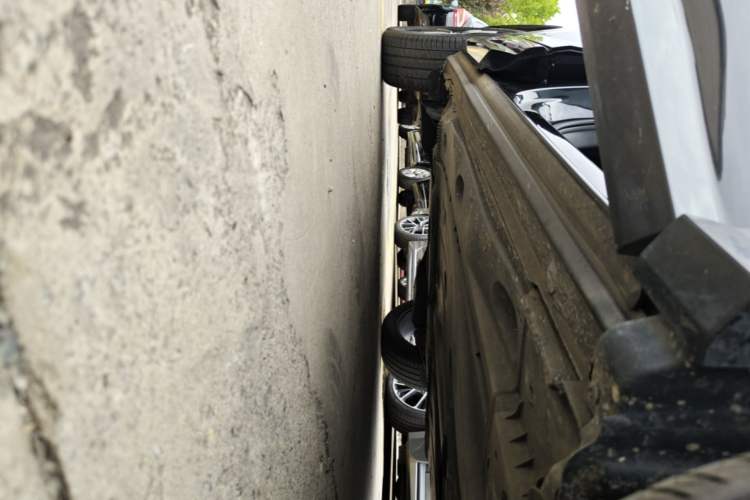 Used Audi Q2L 2022 35 TFSI Progressive Dynamic Edition Right Side Sill