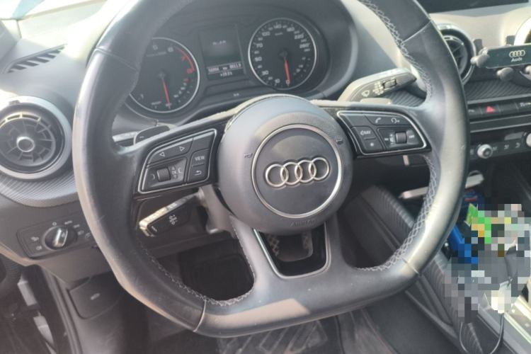 Used Audi Q2L 2022 35 TFSI Fashion Dynamic Model Steering Wheel