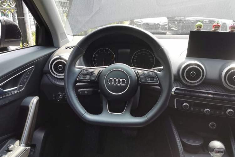 Used Audi Q2L 2022 35 TFSI Fashion Dynamic Model Steering Wheel