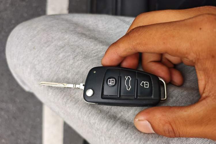 Used Audi Q2L 2022 35 TFSI Progressive Dynamic Edition Vehicle Key