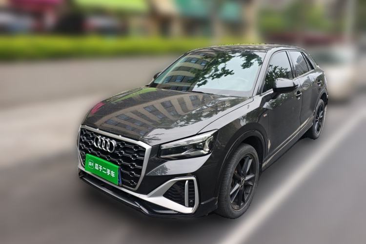 Used Audi Q2L 2022 35 TFSI Progressive Dynamic Edition Guazi used car, China used car export, Used car for sale, Used cars, Cheapest cars for sale