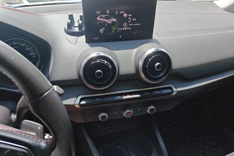 Used Audi Q2L 2022 35 TFSI Progressive Dynamic Edition Audio And AC Panel