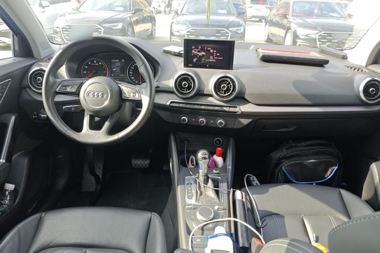 Used Audi Q2L 2022 35 TFSI Advanced Style Edition Center Console