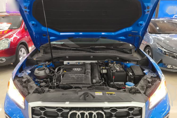Used Audi Q2L 2022 35 TFSI Fashion Dynamic Model Engine Bay
