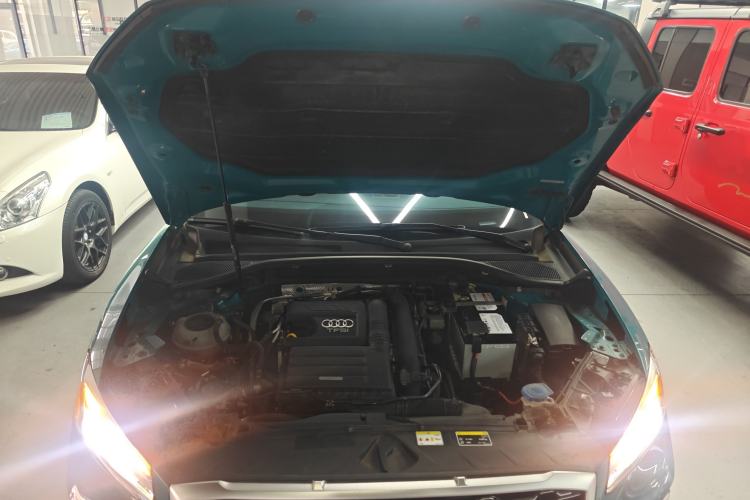 Used Audi Q2L 2022 35 TFSI Progressive Dynamic Edition Engine Bay