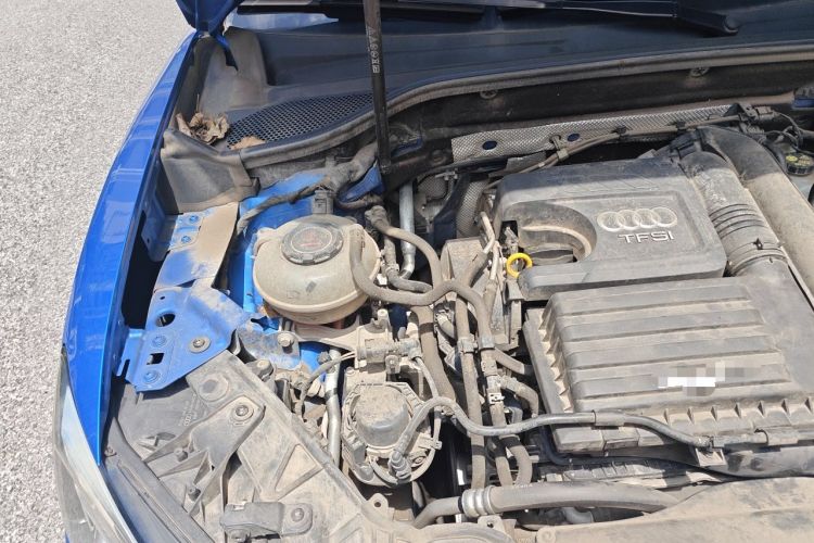 Used Audi Q2L 2022 35 TFSI Progressive Dynamic Edition Engine Bay Right