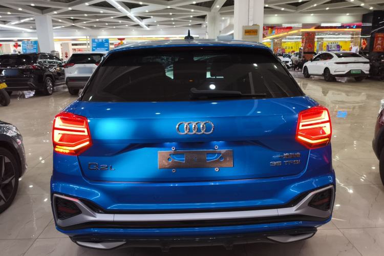 Used Audi Q2L 2022 35 TFSI Fashion Dynamic Model Exterior 4