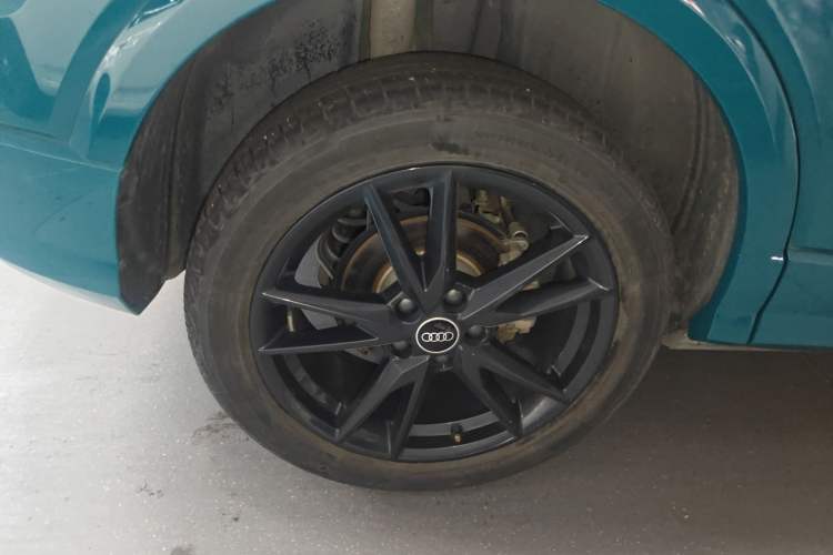 Used Audi Q2L 2022 35 TFSI Progressive Dynamic Edition Exterior 5