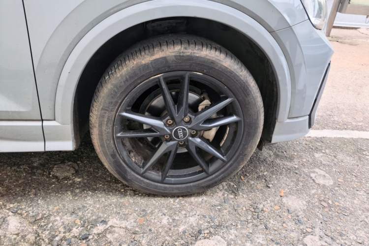 Used Audi Q2L 2022 35 TFSI Progressive Dynamic Edition Right Front Wheel Hub