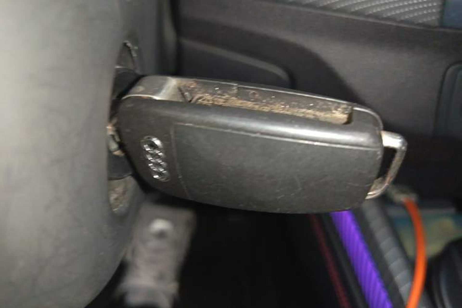 Used Audi Q2L 2022 35 TFSI Progressive Dynamic Edition Vehicle Key