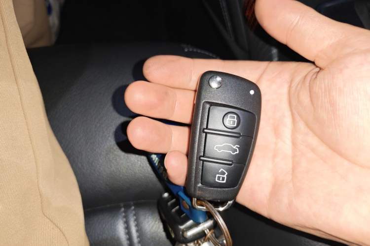 Used Audi Q2L 2022 35 TFSI Fashion Dynamic Model Vehicle Key