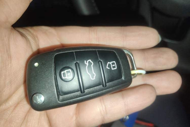 Used Audi Q2L 2022 35 TFSI Fashion Dynamic Model Vehicle Key