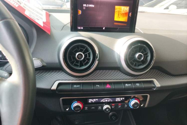 Used Audi Q2L 2022 35 TFSI Fashion Dynamic Model Audio And AC Panel