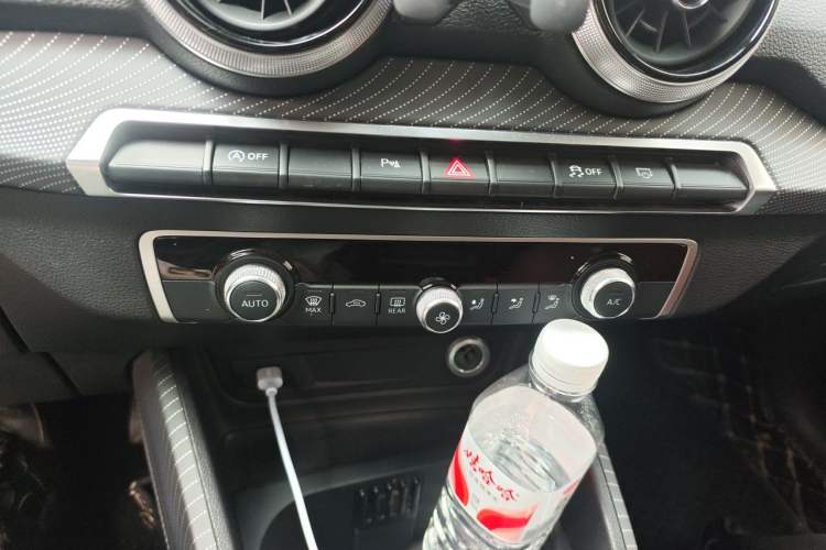 Used Audi Q2L 2022 35 TFSI Fashion Dynamic Model Audio And AC Panel