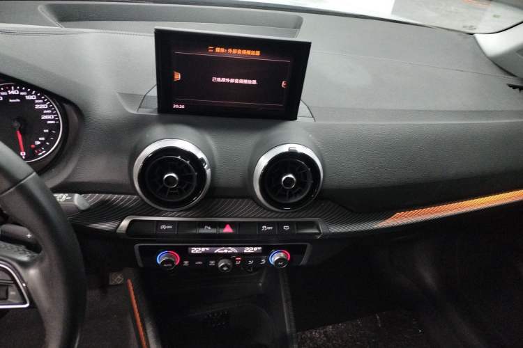 Used Audi Q2L 2022 35 TFSI Fashionable and Elegant Model Audio And AC Panel
