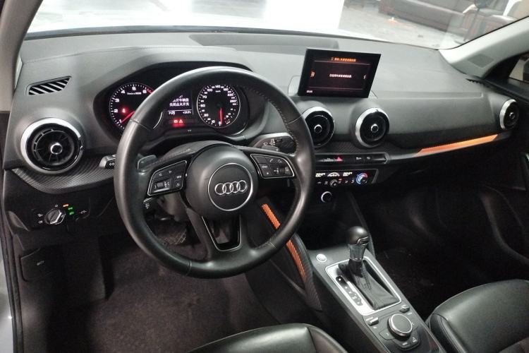 Used Audi Q2L 2022 35 TFSI Fashionable and Elegant Model Center Console