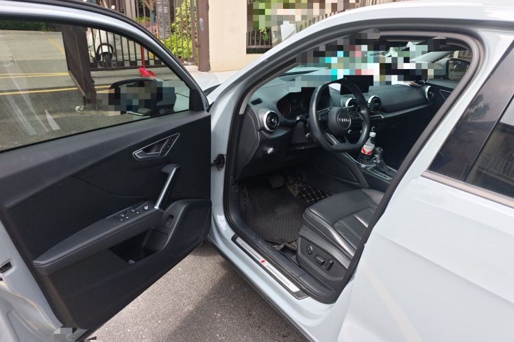 Used Audi Q2L 2022 35 TFSI Fashion Dynamic Model Driver Seat