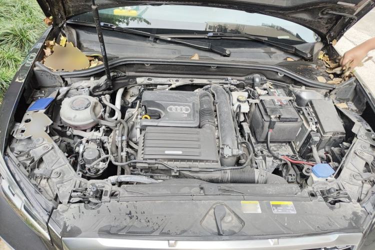 Used Audi Q2L 2022 35 TFSI Fashion Dynamic Model Engine Bay
