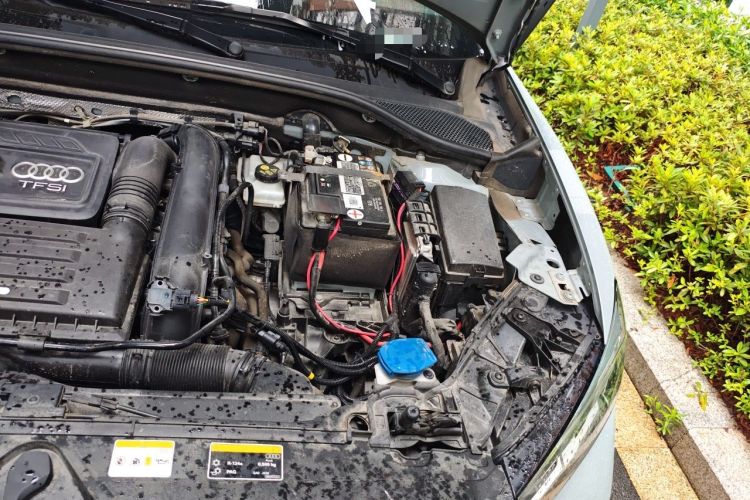 Used Audi Q2L 2022 35 TFSI Fashion Dynamic Model Engine Bay Left