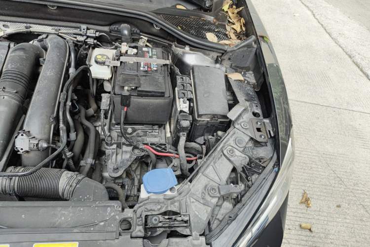 Used Audi Q2L 2022 35 TFSI Fashion Dynamic Model Engine Bay Left