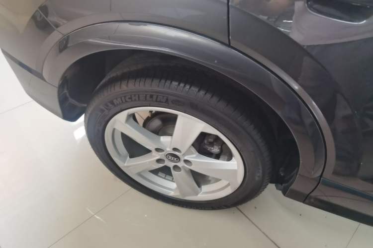Used Audi Q2L 2022 35 TFSI Advanced Style Edition Exterior 5