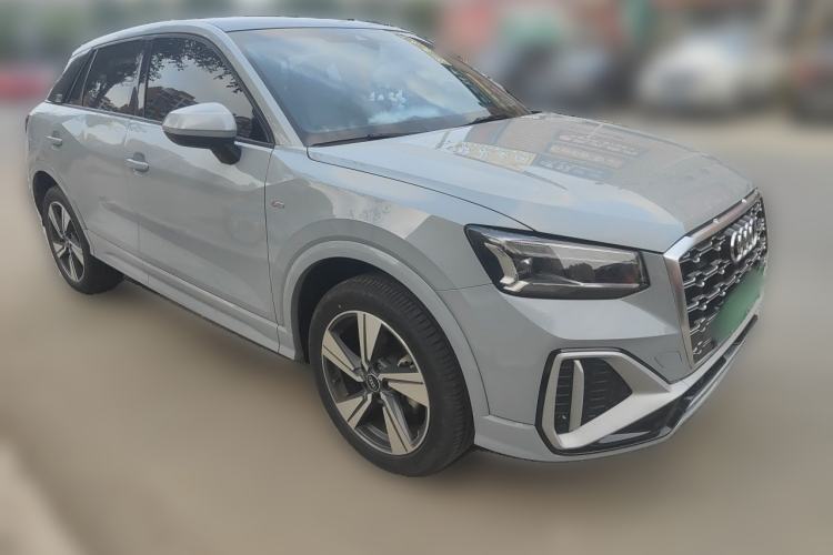 Used Audi Q2L 2022 35 TFSI Luxury Dynamic Edition Front Right 45 Deg