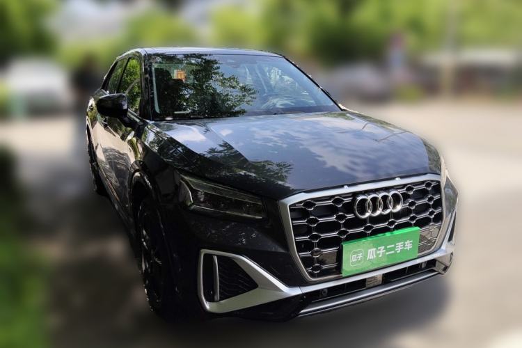 Used Audi Q2L 2022 35 TFSI Progressive Dynamic Edition Front Right 45 Deg