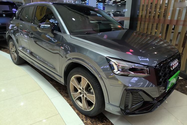 Used Audi Q2L 2022 35 TFSI Fashion Dynamic Model Front Right 45 Deg