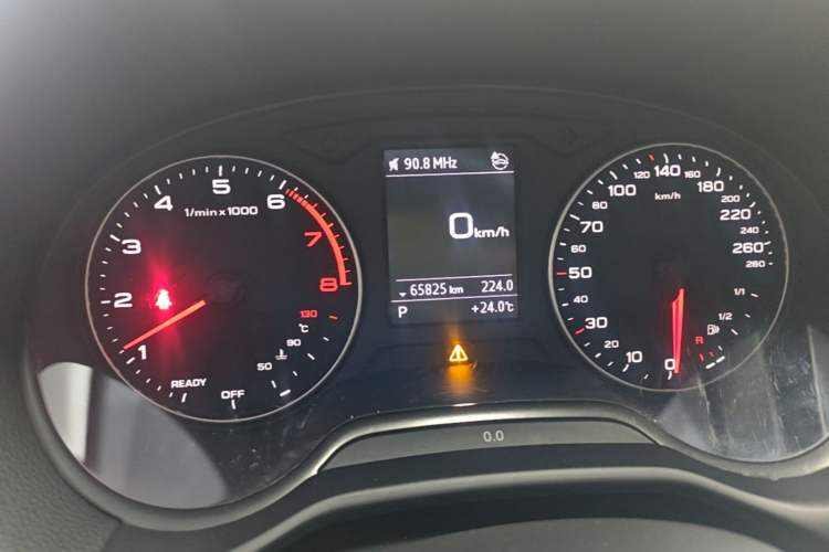 Used Audi Q2L 2022 35 TFSI Advanced Style Edition Instrument Cluster