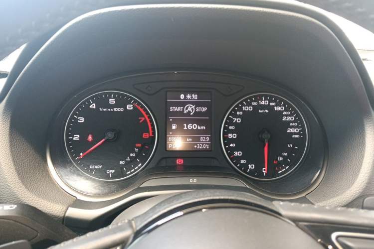 Used Audi Q2L 2022 35 TFSI Fashionable and Elegant Model Instrument Cluster
