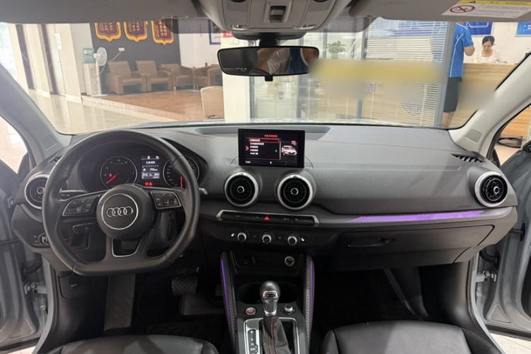 Used Audi Q2L 2022 35 TFSI Progressive Dynamic Edition Interior 1