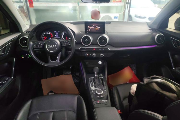 Used Audi Q2L 2022 35 TFSI Advanced Style Edition Interior 2